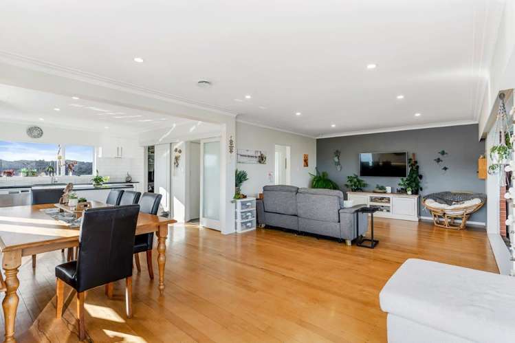 8 Hillcrest Road Hatfields Beach_13