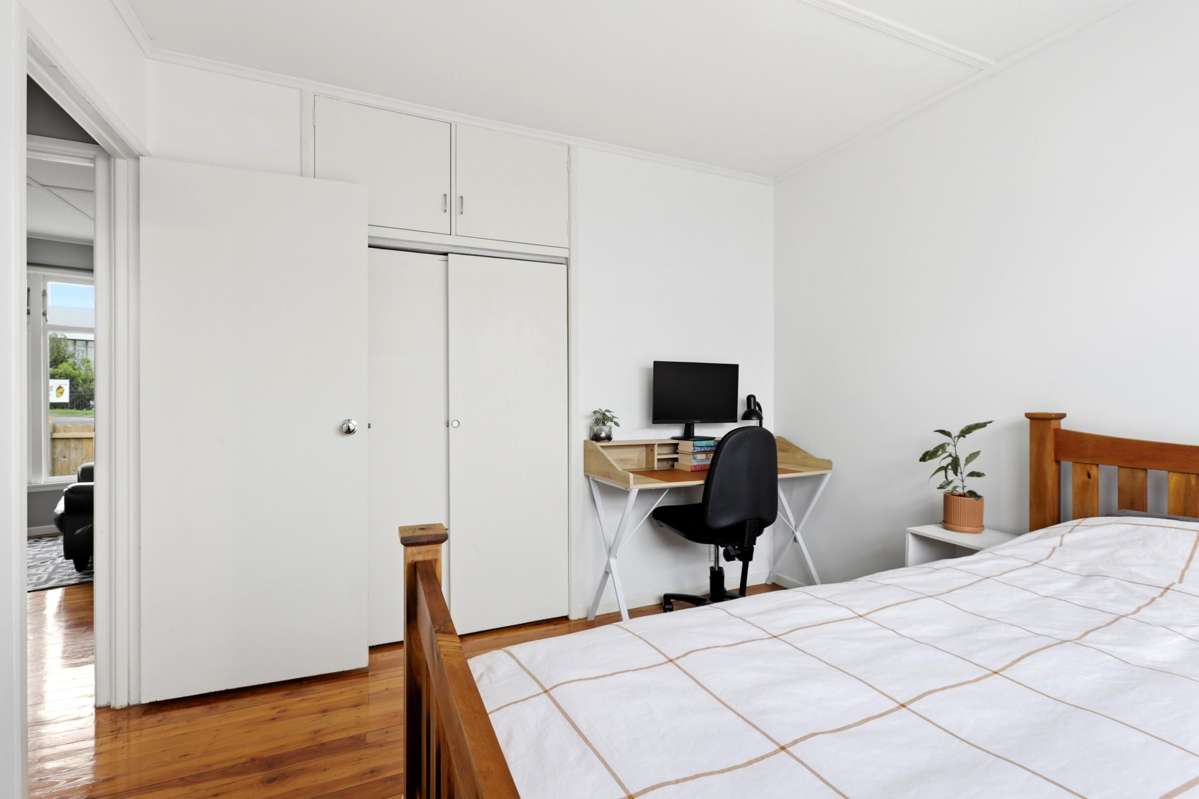 2/276 Rosebank Road_4