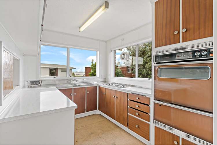 4/34 Rewarewa Road Te Atatu Peninsula_5