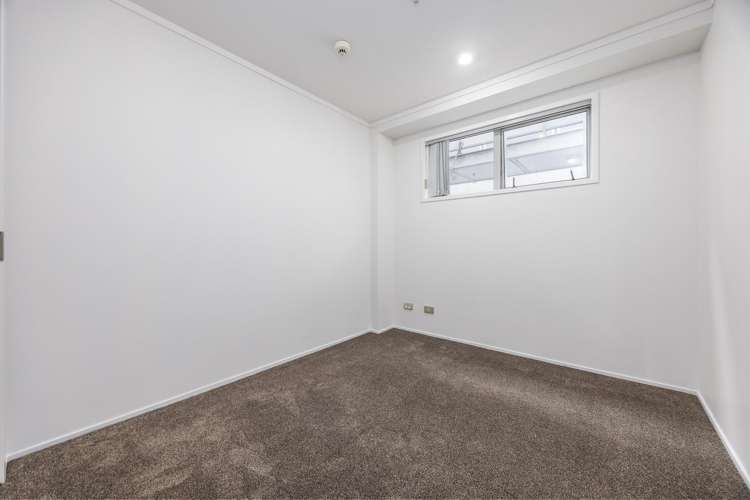 1104/53 Cook Street City Centre_7