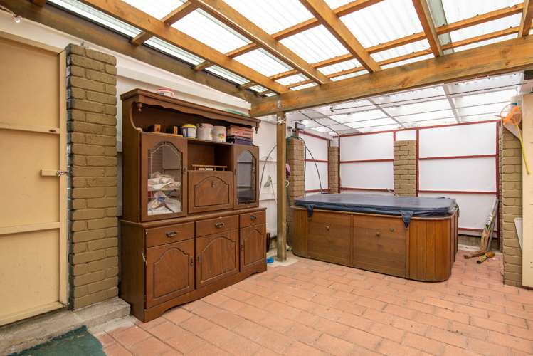 35 Robertson Street Glenholme_12