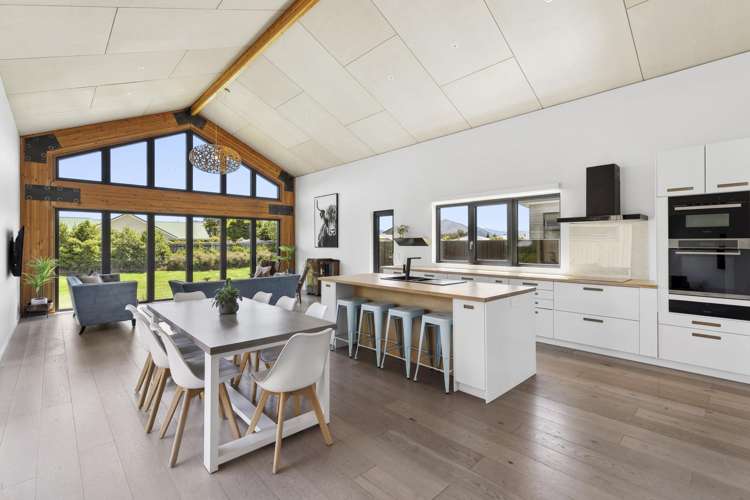7 Sapphire Spring Rise Wanaka_2