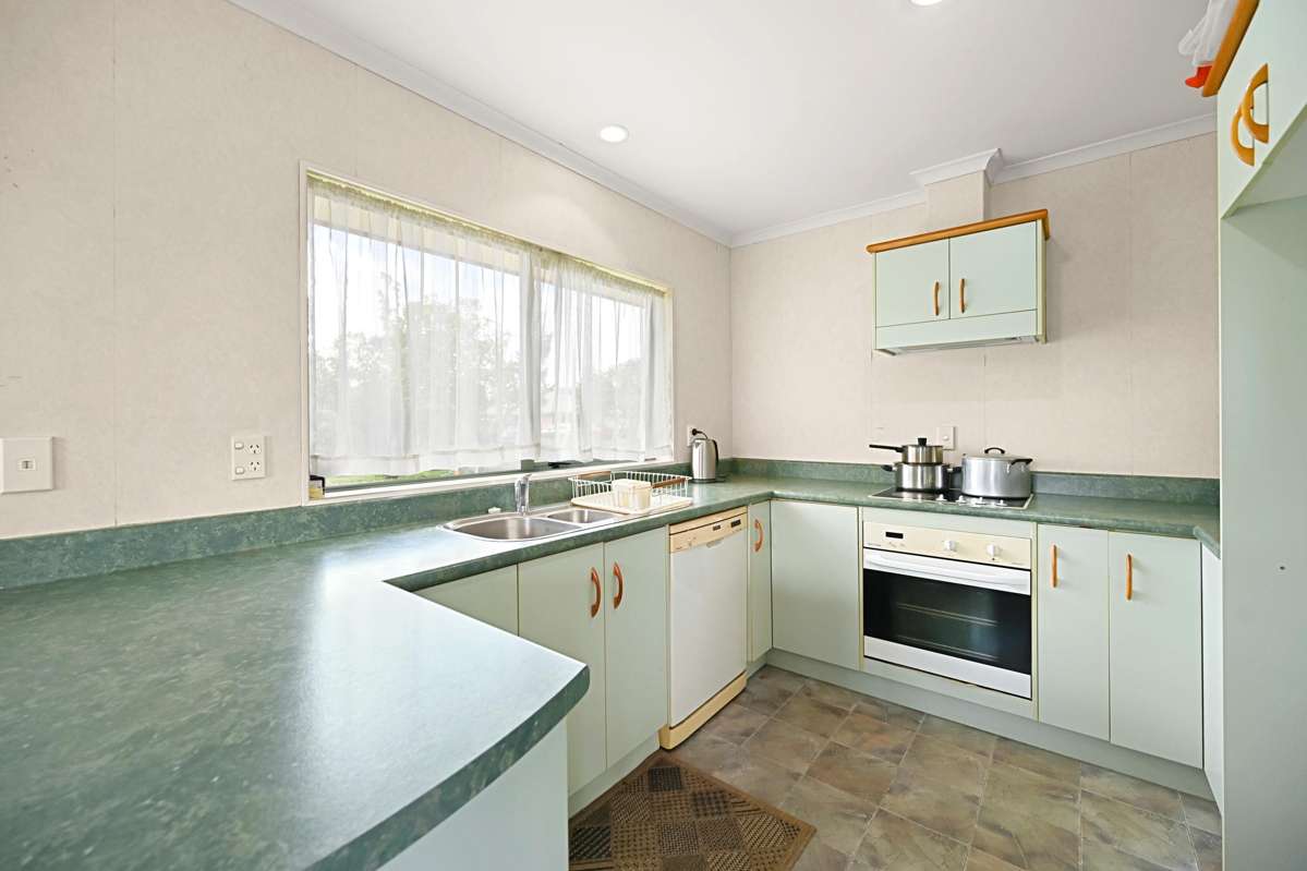 1 Wimbledon Close_3
