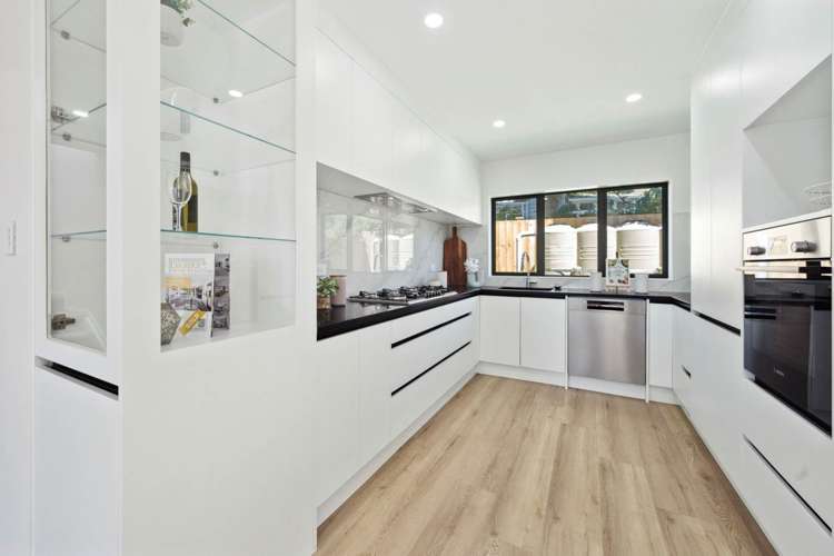 140 A-E Kolmar Road Papatoetoe_45