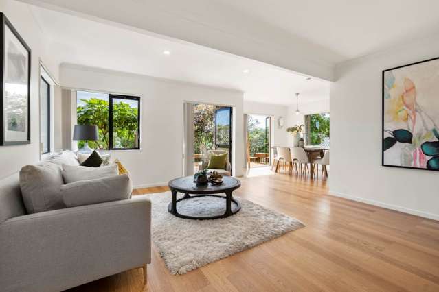 2/10 Stoneleigh Court Sunnynook_1