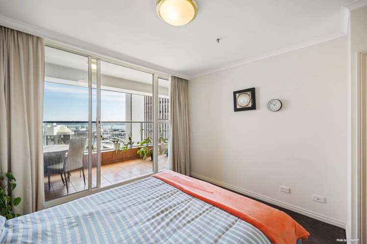 1702/8 Albert Street City Centre_8