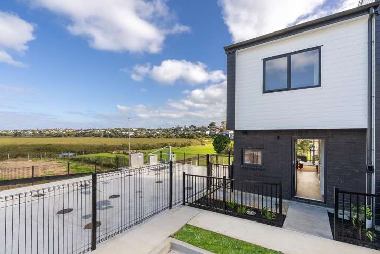 11/10 Ngaroma House Drive Hobsonville_27