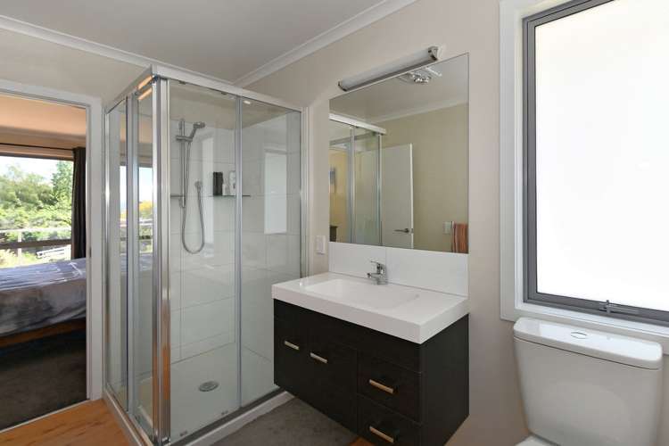 8 Olivias Place Stoke_16