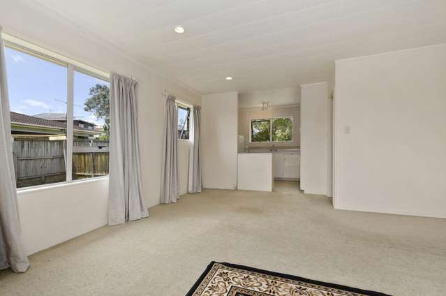 1/37 Blacklock Avenue Henderson_3