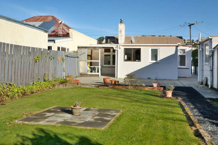 57 Loyalty Street Forbury_18