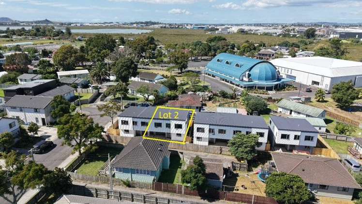 Lot 2/13 Hilda Road Mangere_1
