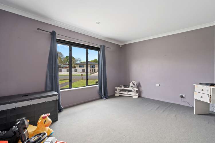 22 Koromiko Street Inglewood_12