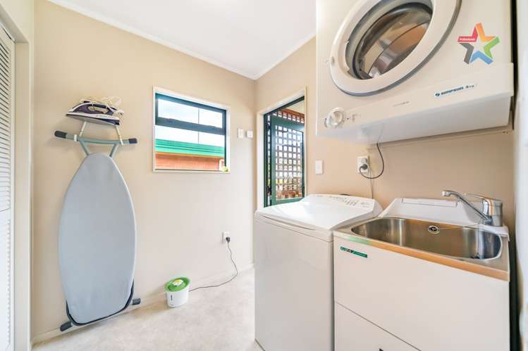 77 Glen Road Stokes Valley_20