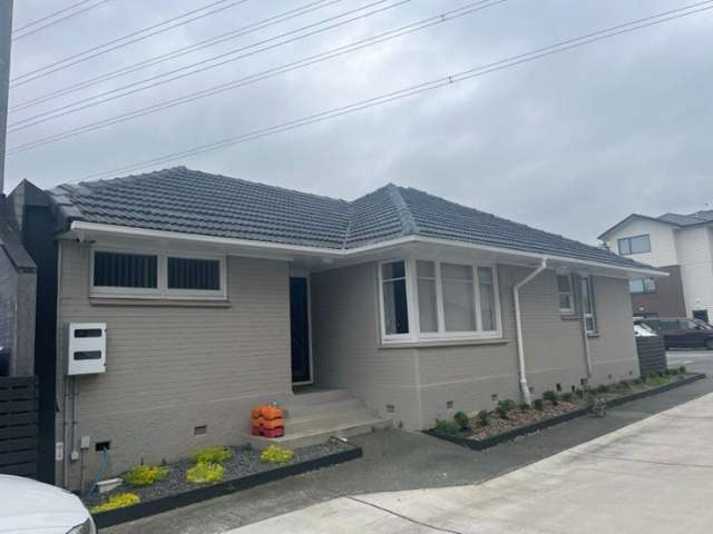 Mangere East, 4 Bedroom Townhouse