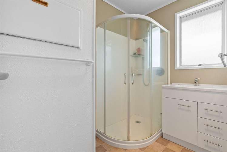 11 Astor Place Manurewa_7