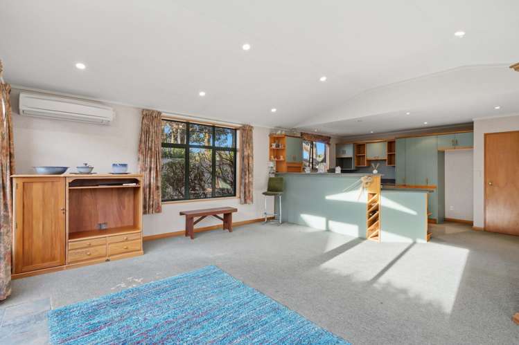 2 Glenroy Park Drive Waikiwi_5