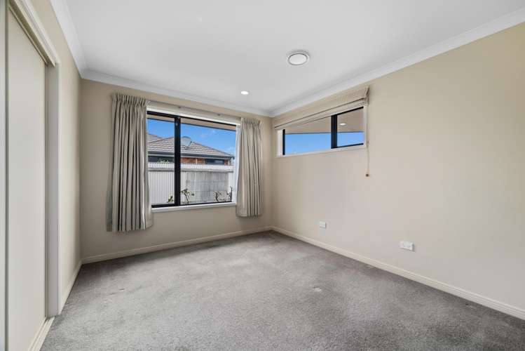 5a Robalan Place Redwoodtown_16