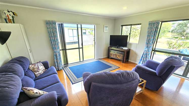 111 Castle View Road Matarangi_6