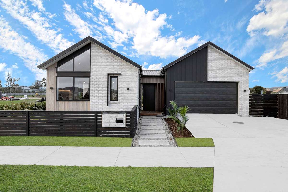 5 Meadows Drive_0