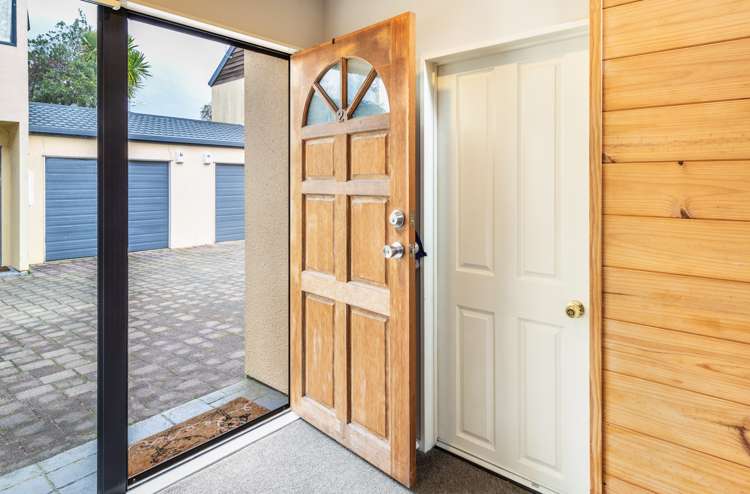 2/36 Motutaiko Street Taupo_3