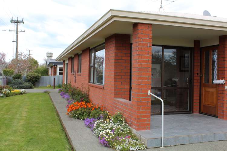 29 Home Street Winton_17