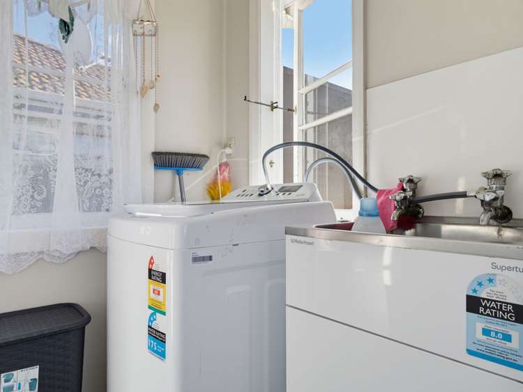 8 York Street Glenholme_15
