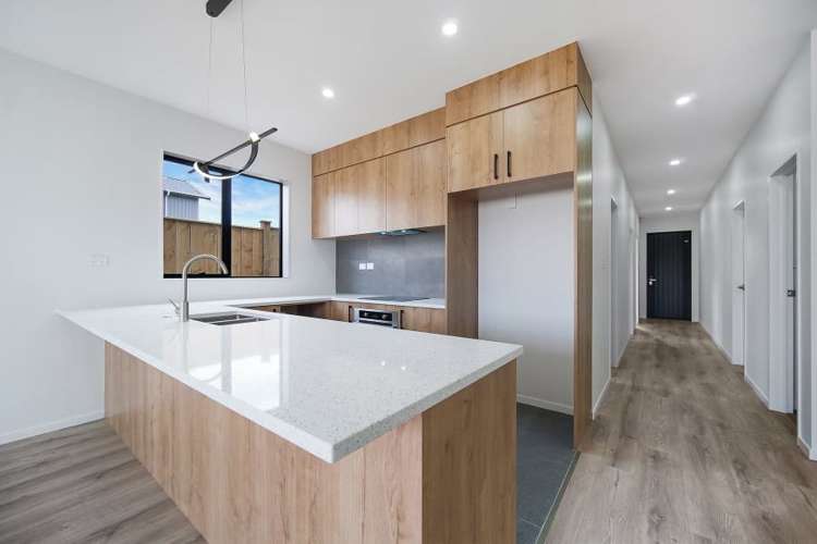 8 Enchantment Lane Karaka_4