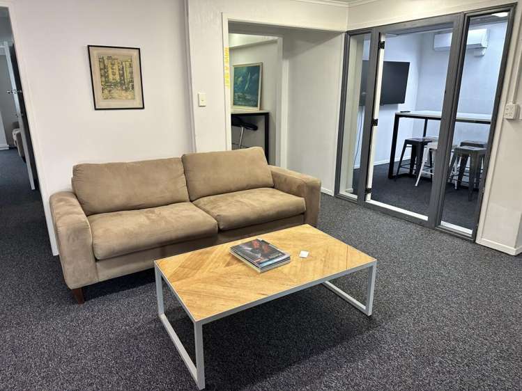 Suite 2, 126 Maunganui Road Mount Maunganui_1