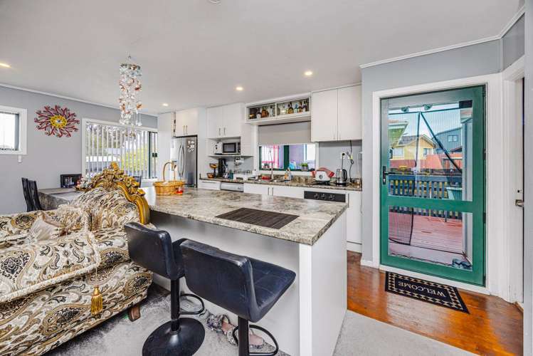 31 Hokianga Street_3