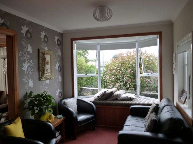 5 Whitcombe Road Opunake_7