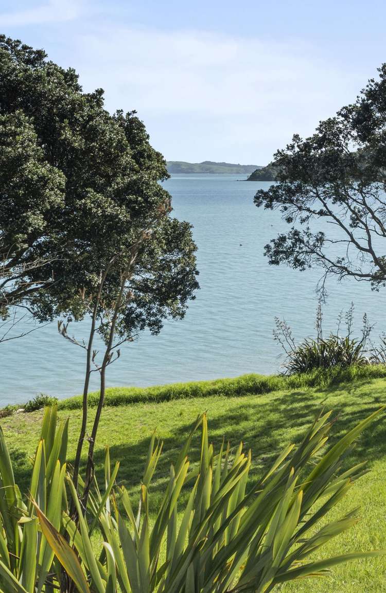 117 Hunterville Road Waiheke Island_12
