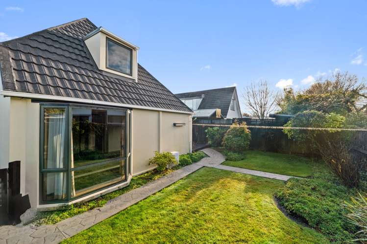 2/50 Crofton Road Harewood_13