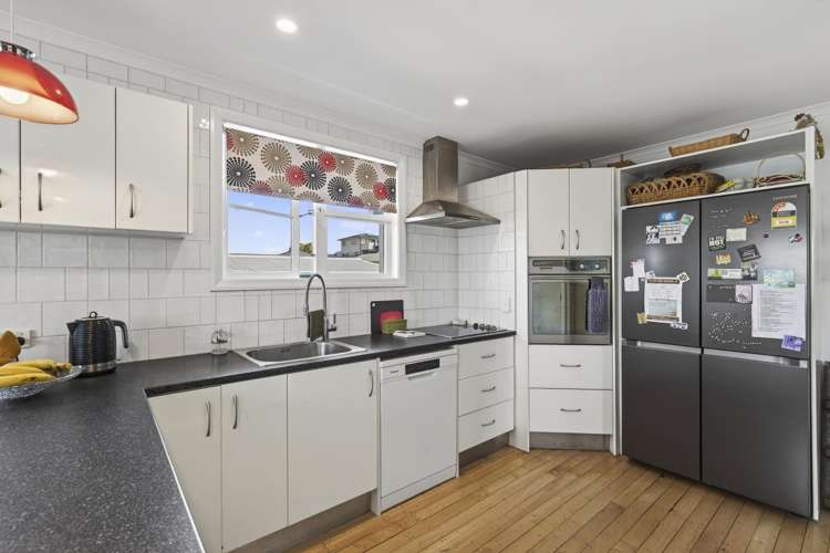 18 Cowling Road Hurdon_9