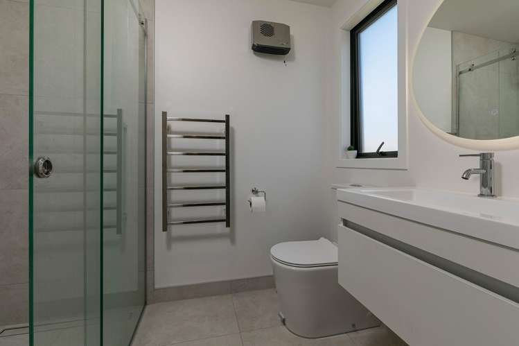 14 Wooing Tree Avenue Cromwell_16