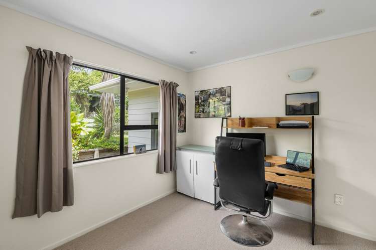 87 Huia Street Waikanae_15