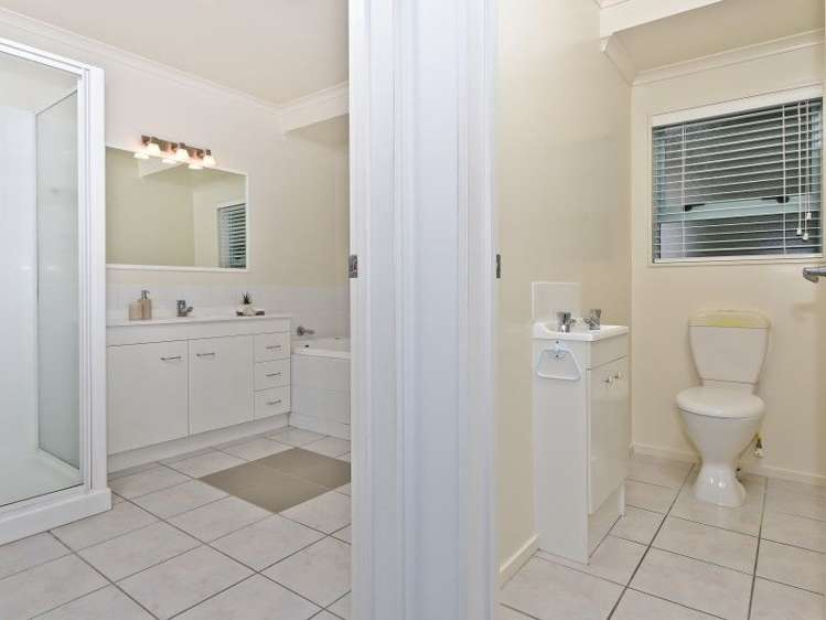 23 Huntington Drive Huntington_17