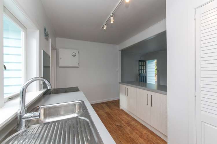 1 Savoy Road Glen Eden_8