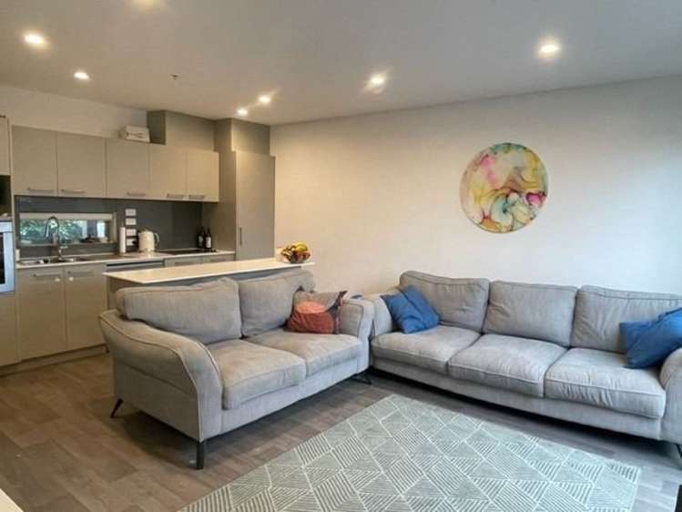 1c/160 Hobsonville Point Road Hobsonville_3