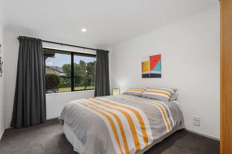 7 Applecross Lane Harewood_15