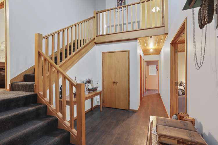 9 Longfellow Parade Glen Eden_5