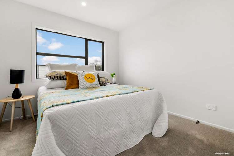 57 Craigs Way Hobsonville_21