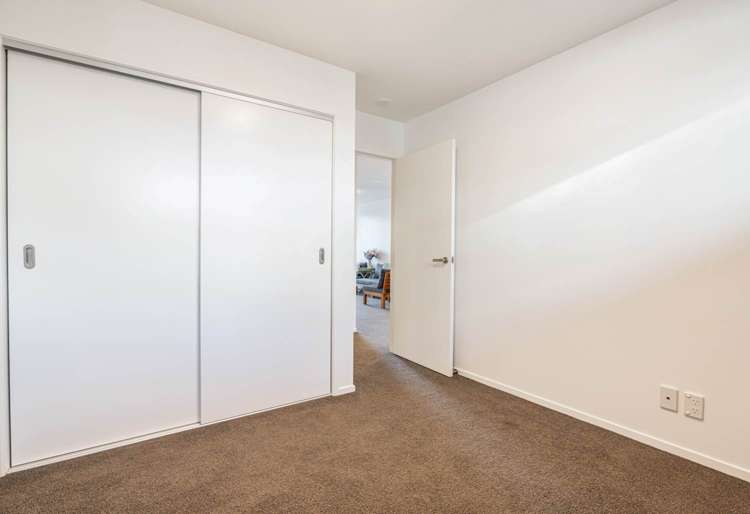 109/17 Link Crescent Stanmore Bay_8