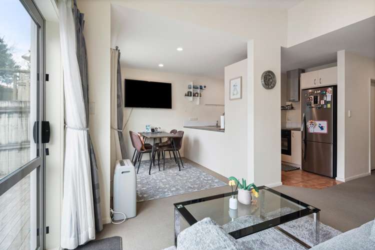 15/30 John Jennings Drive Oteha_10