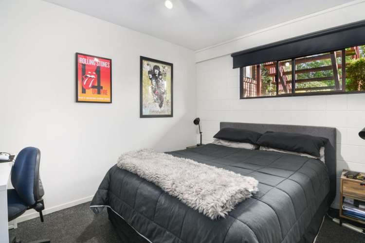 44 Farnham Drive Richmond_13