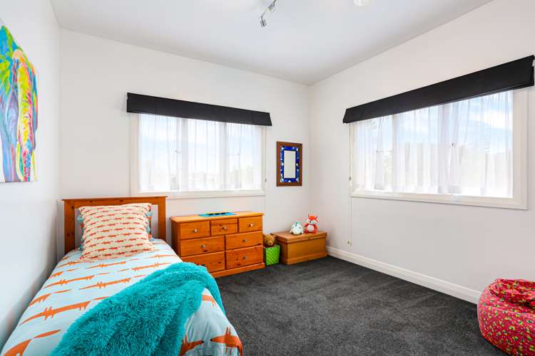 1 Malam Street Glen Eden_9