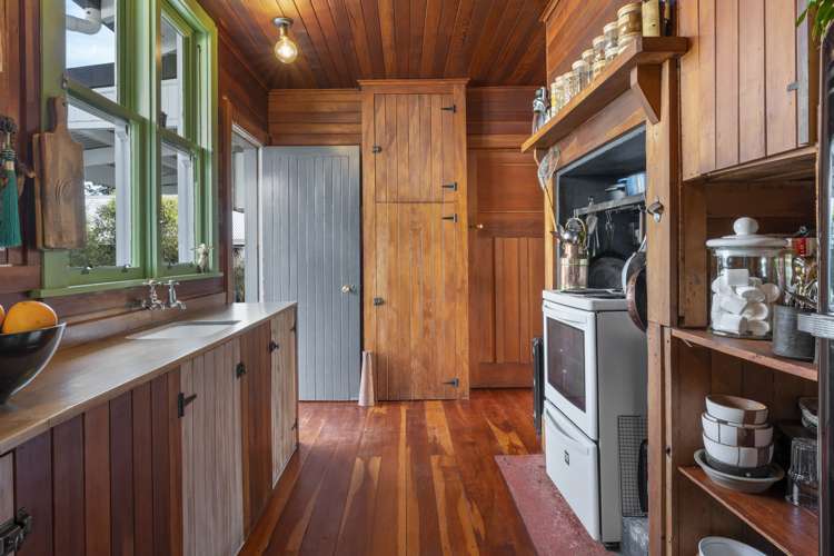 38 Rawhira Road Lake Taupo (East)_6