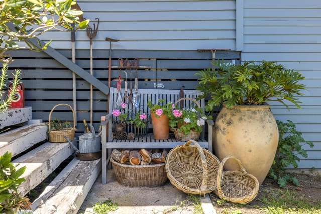 12 Waiata Road Onetangi_1