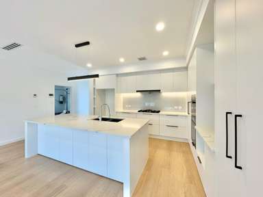 39 Davey Crescent_4