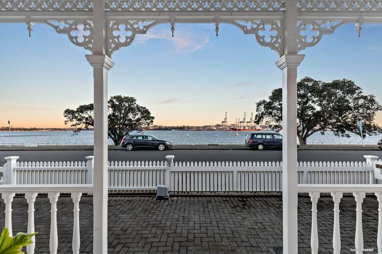 31 Queens Parade Devonport_2