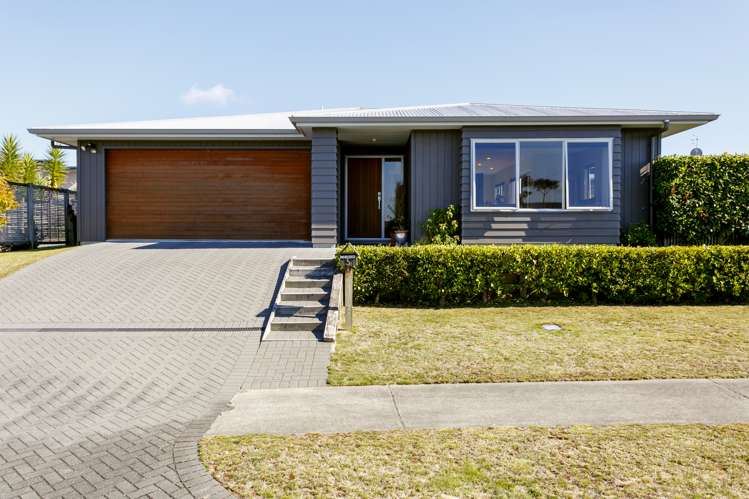 5 March Brown Place Nukuhau_0